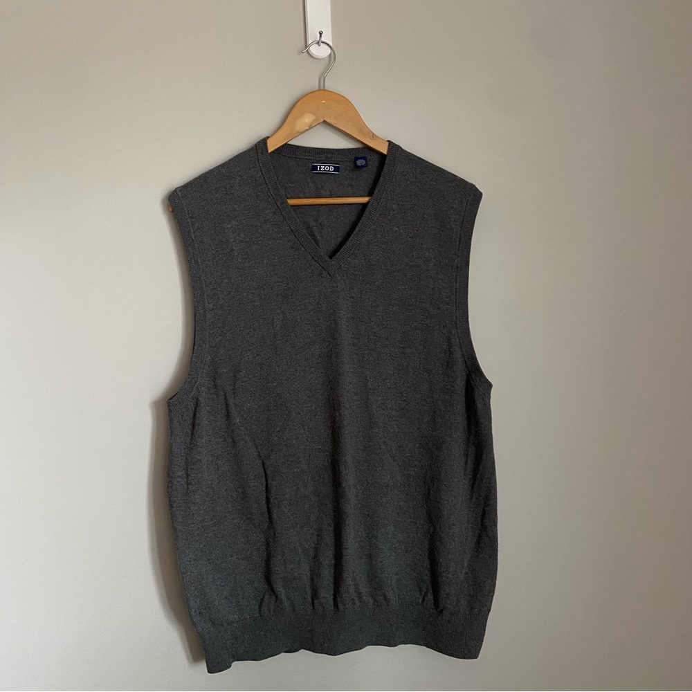Lot of 3 IZOD Sweater Vests Mens Size Large